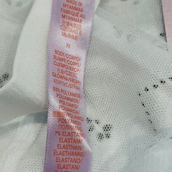 New Savage X Fenty White - Picture 4 of 4